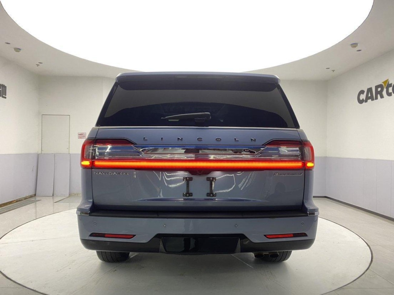 Lincoln Navigator 2021