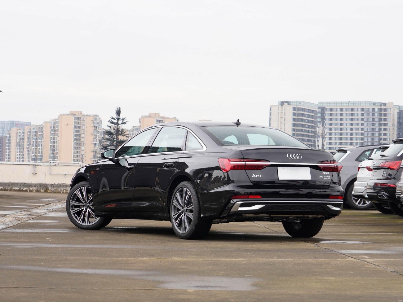 Audi A6L 45 TFSI 2025
