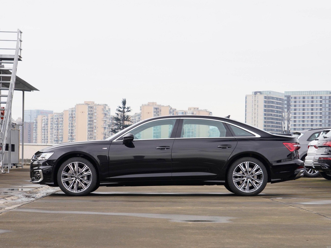 Audi A6L 45 TFSI 2025