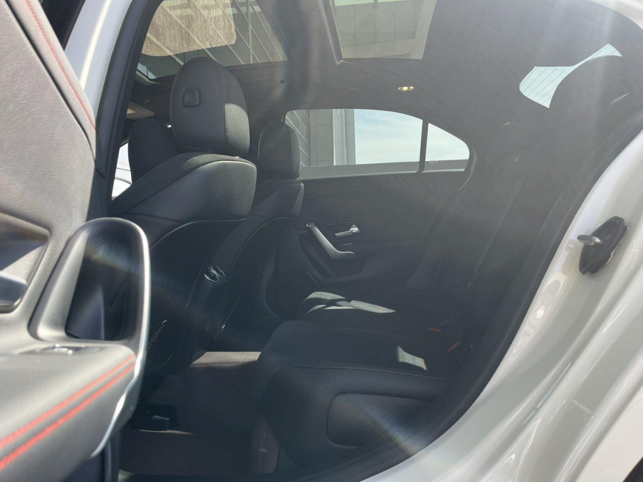 Mercedes-Benz A 200 L 2025