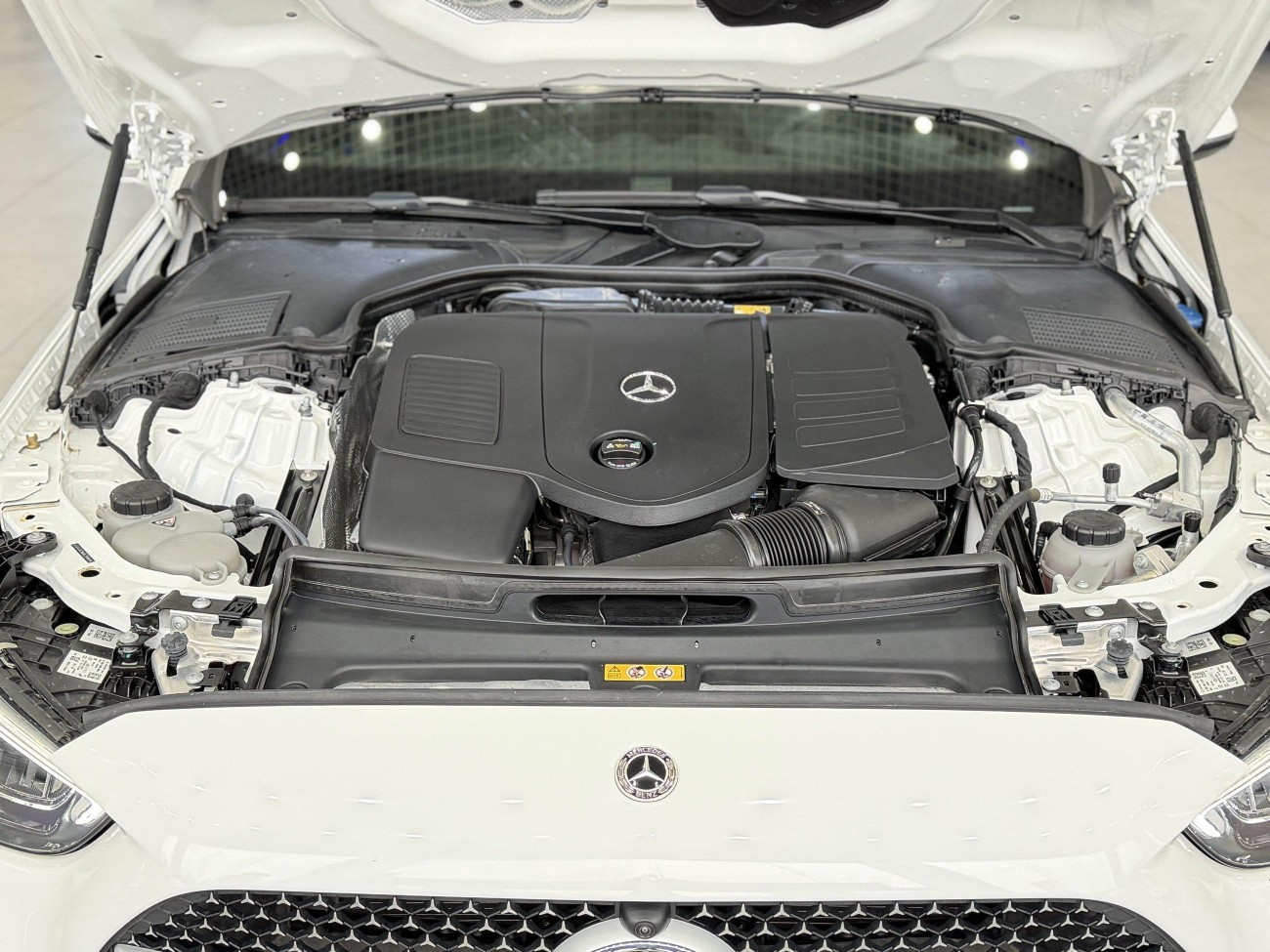 Mercedes-Benz C 260 L 2024