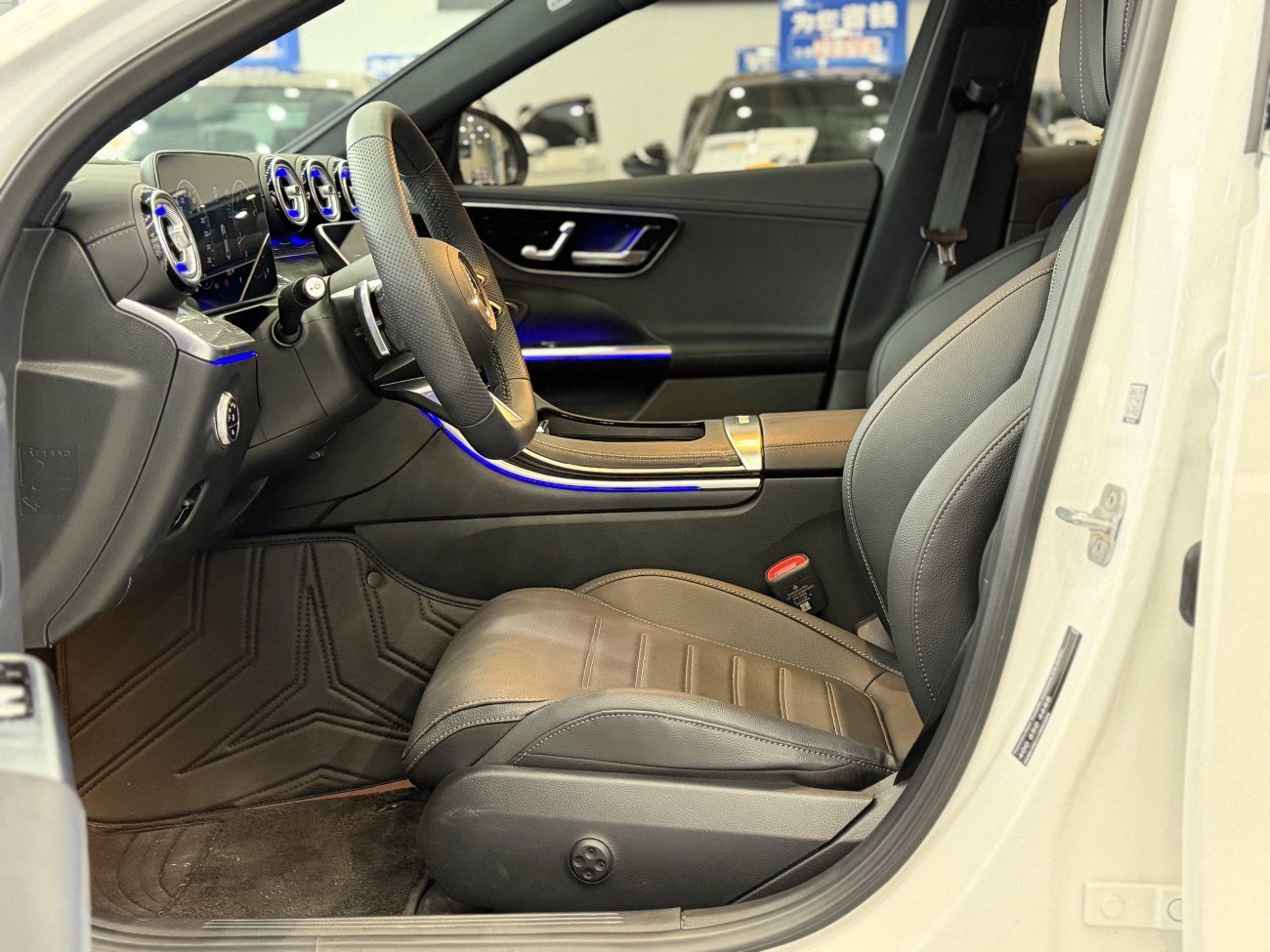 Mercedes-Benz C 260 L 2024