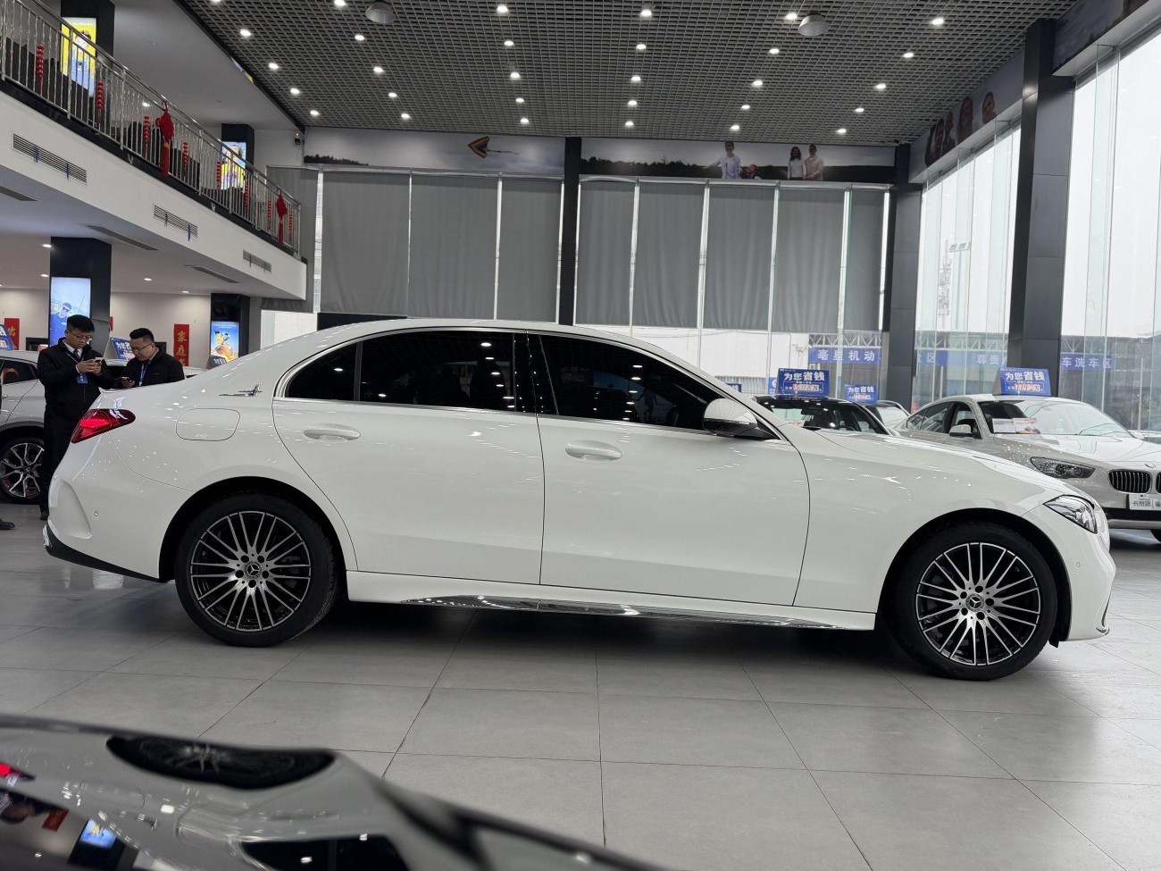 Mercedes-Benz C 260 L 2024