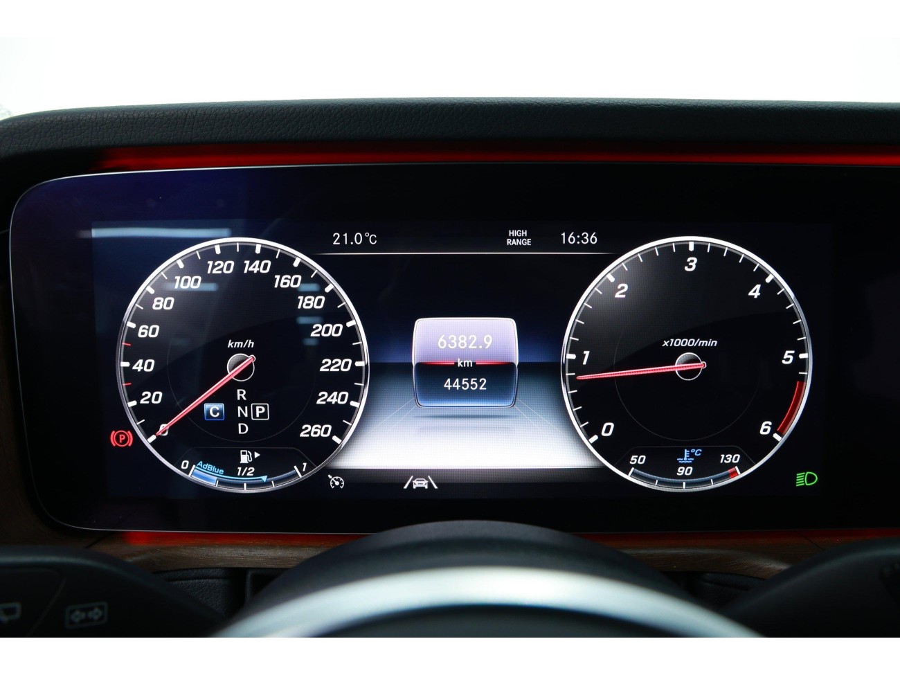 Mercedes-Benz G350d 2024