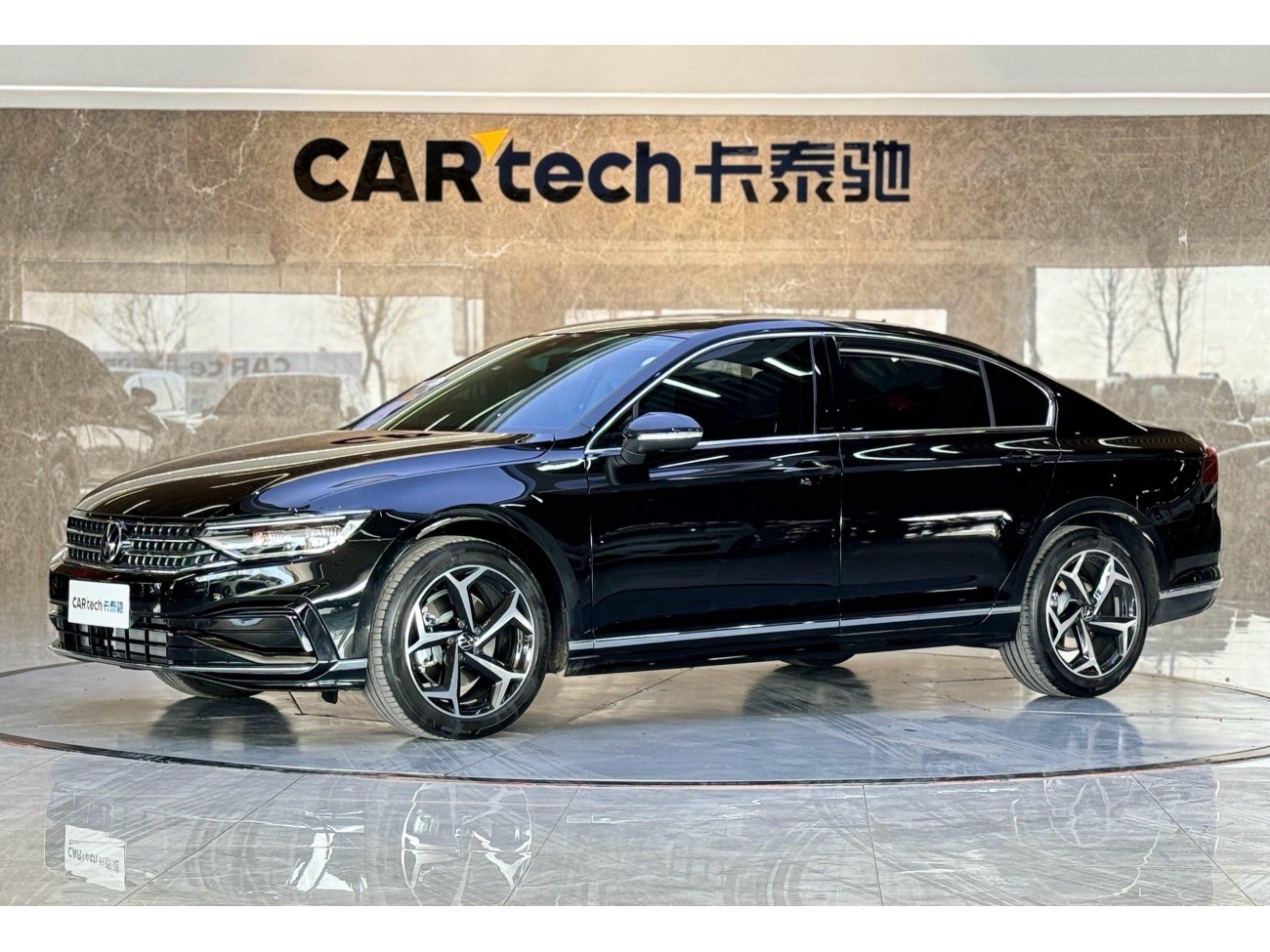 Volkswagen Magotan 2025