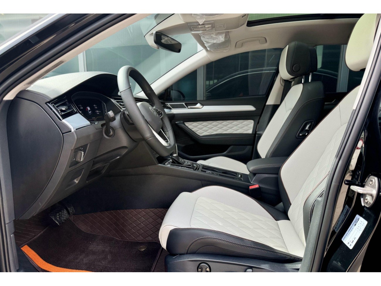Volkswagen Magotan 2025