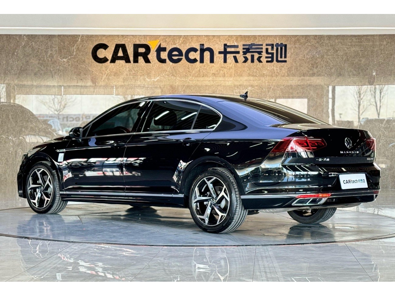 Volkswagen Magotan 2025