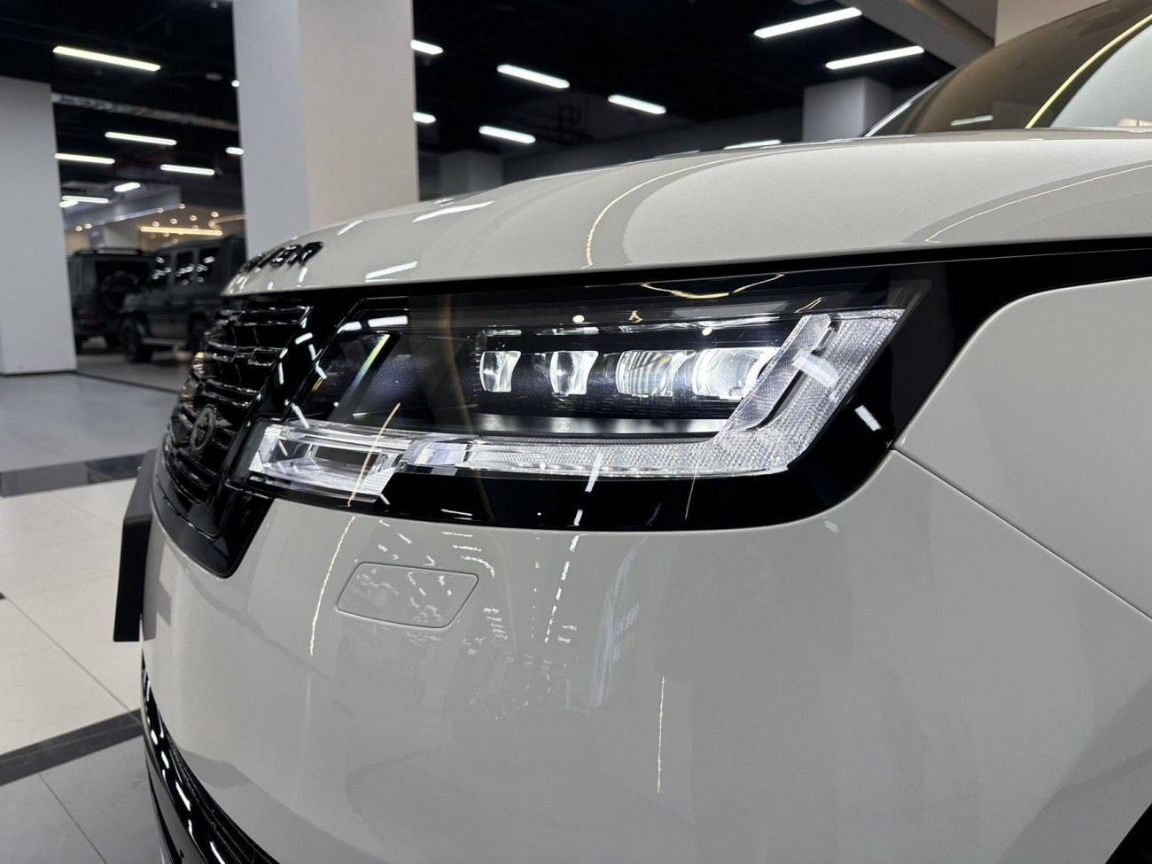Land Rover Range Rover 2024