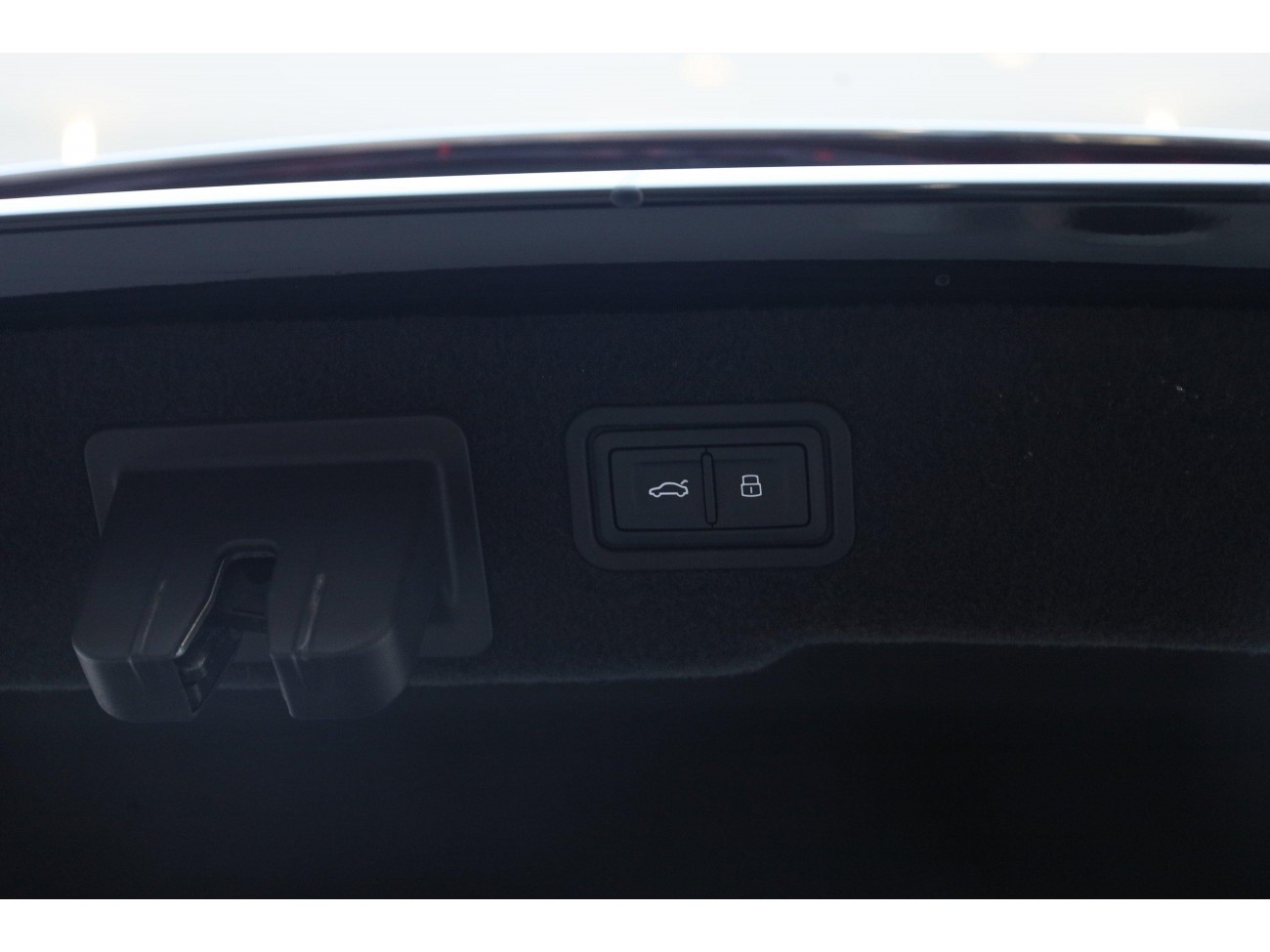 Audi A8L 50 TFSI 2023