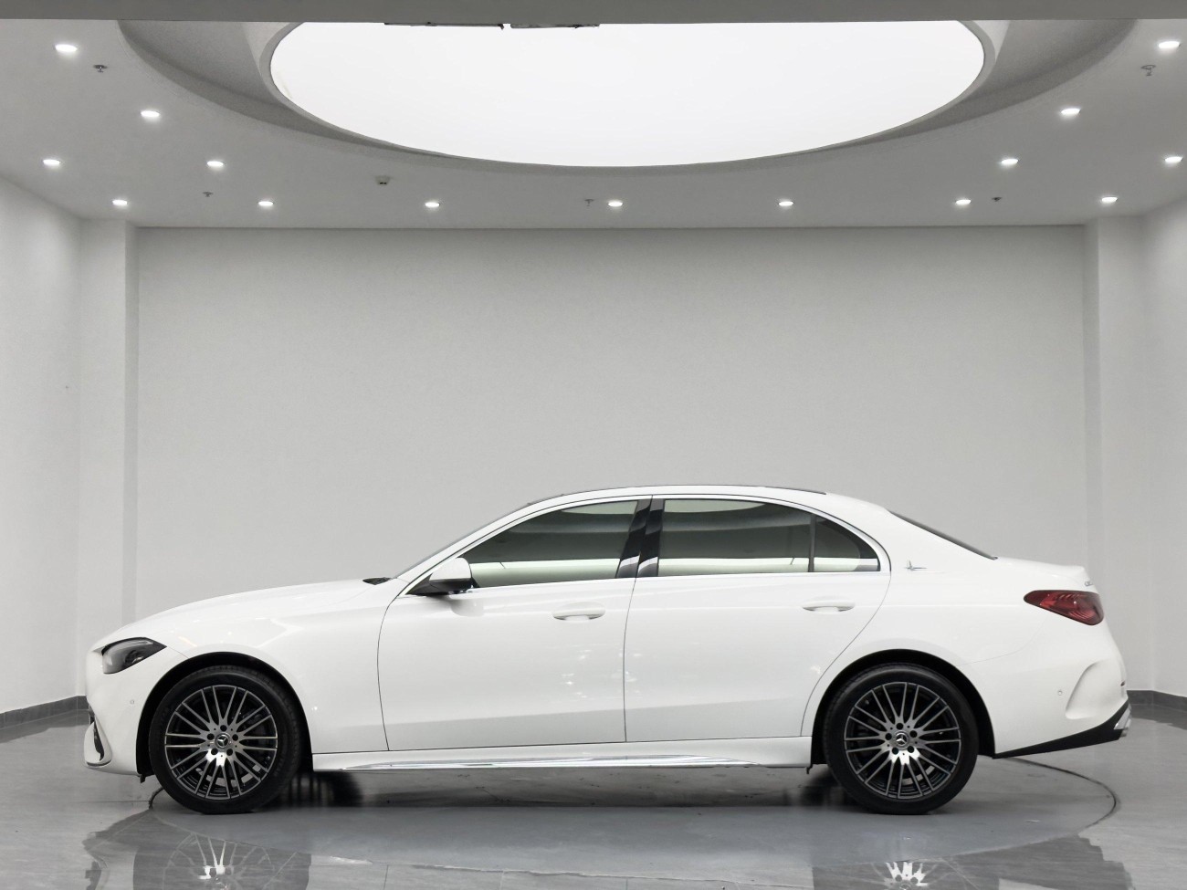 Mercedes-Benz C 260 L 2024