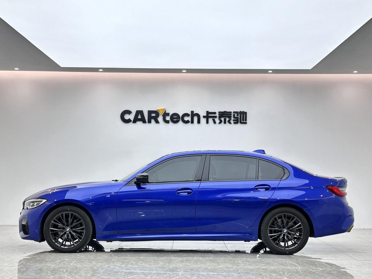 BMW 325Li 2021