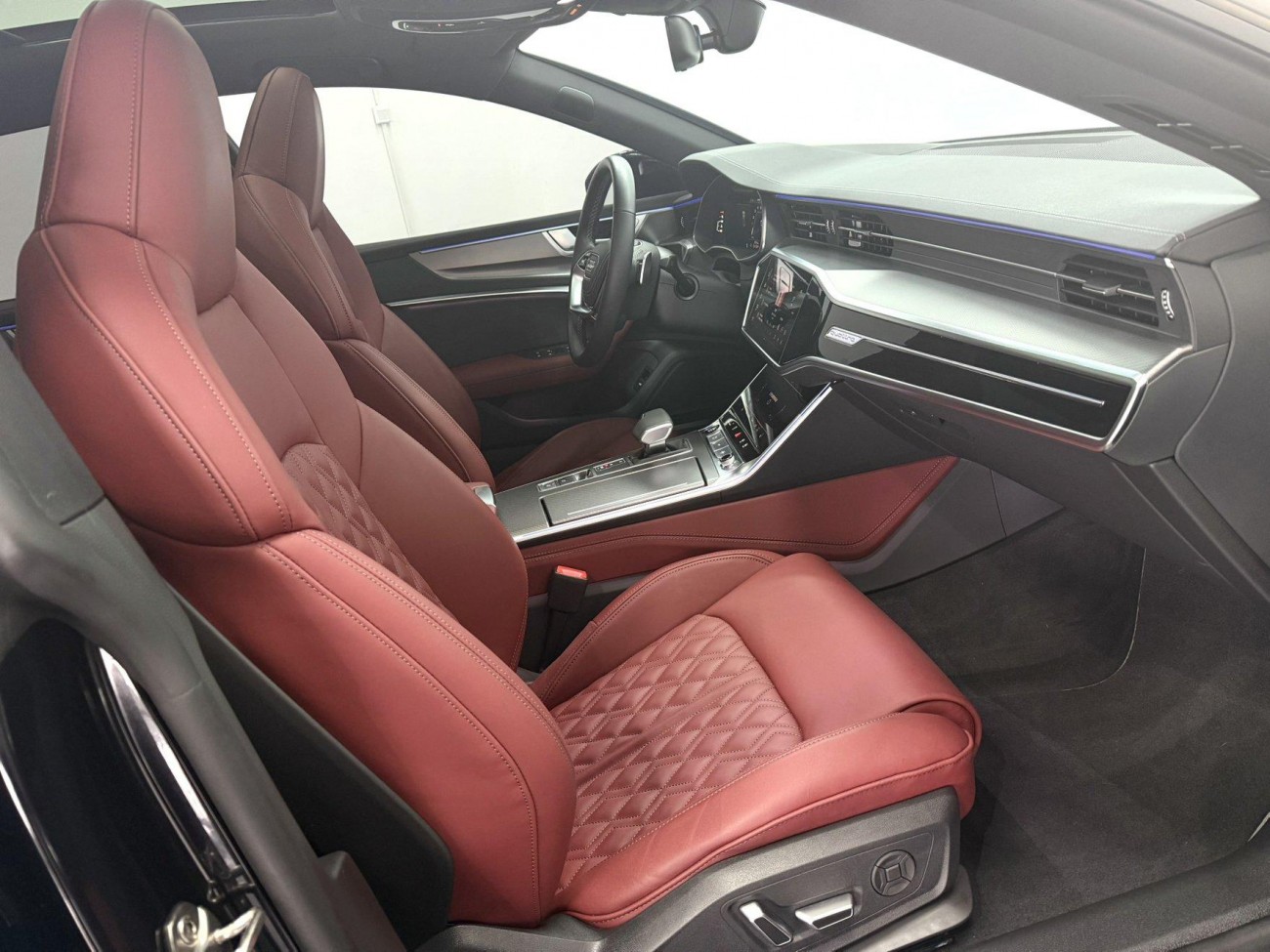 Audi A7L 45 TFSI 2024