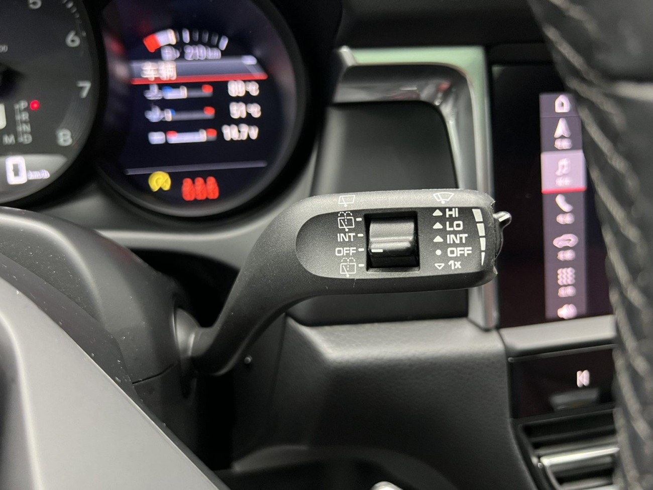 Porsche Macan 2023