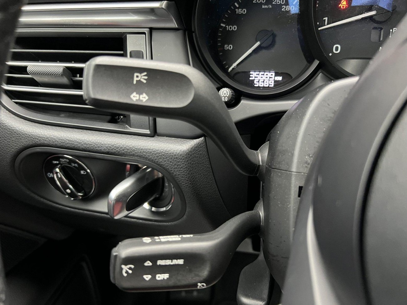 Porsche Macan 2023