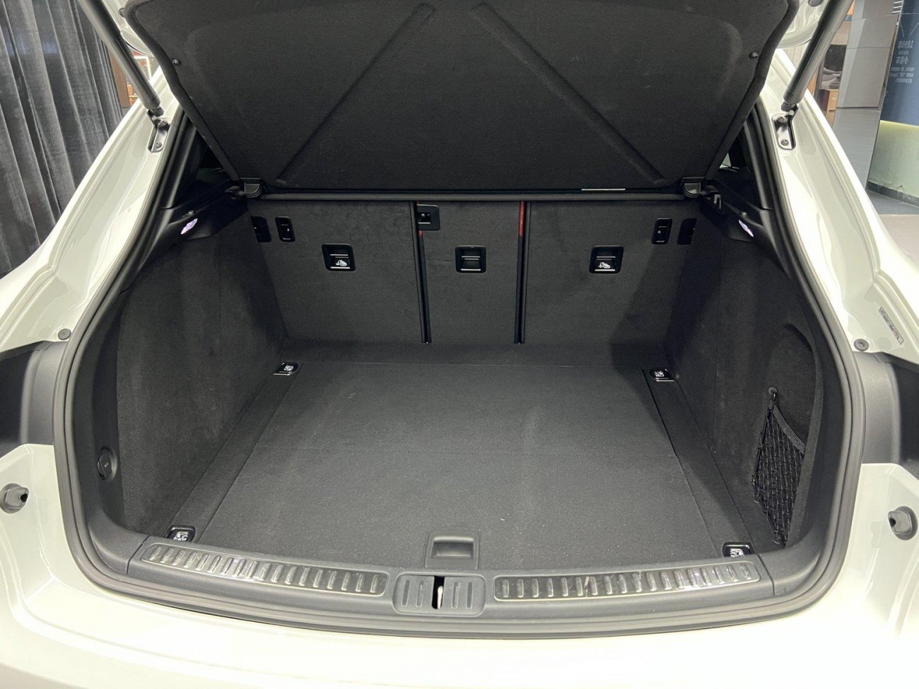 Porsche Macan 2023