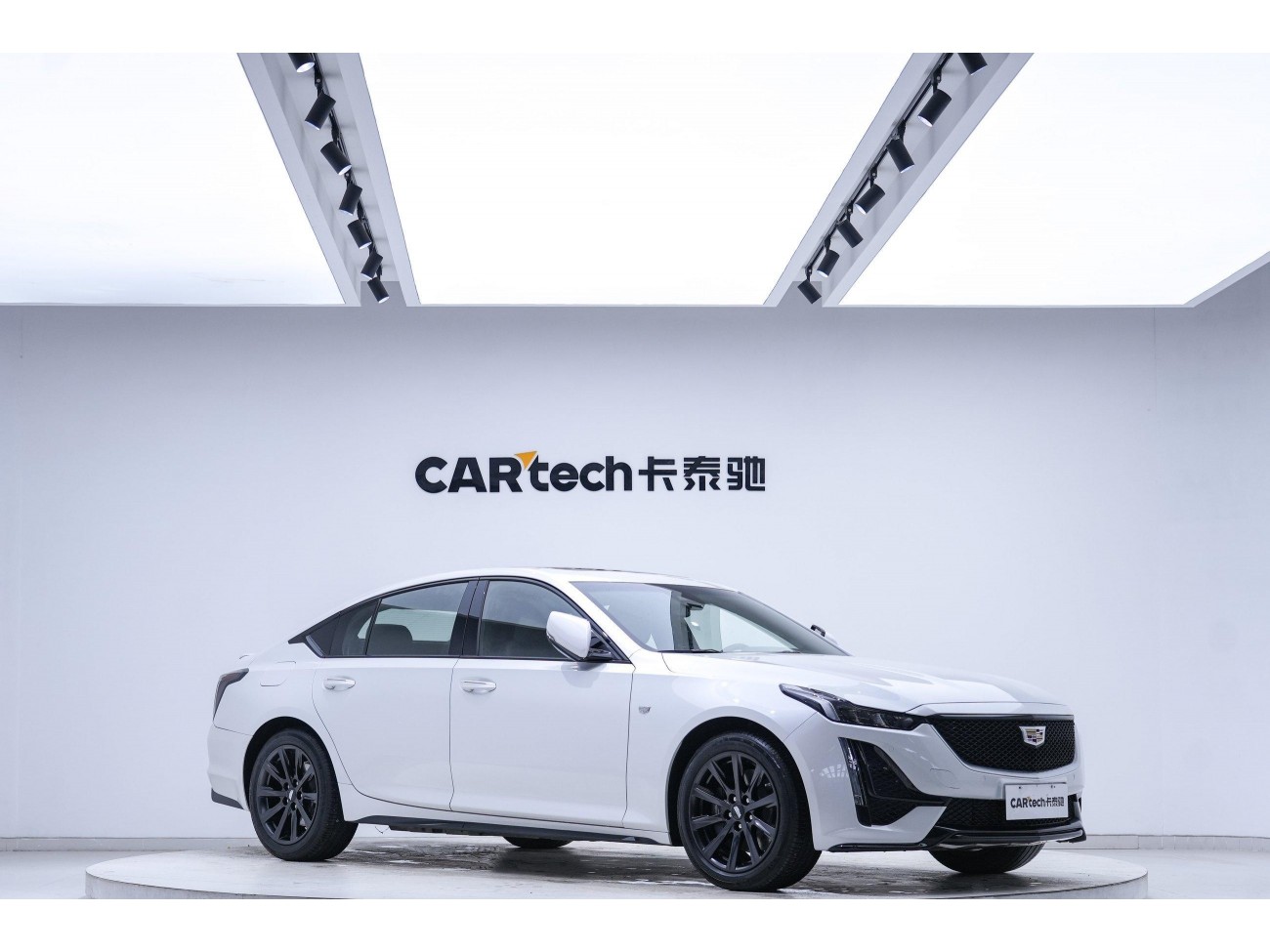 Cadillac CT5 2023