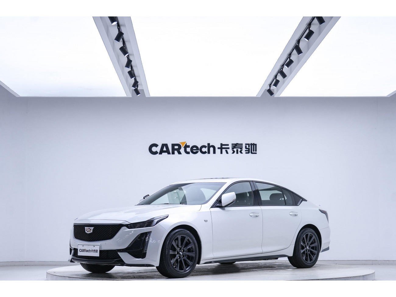 Cadillac CT5 2023