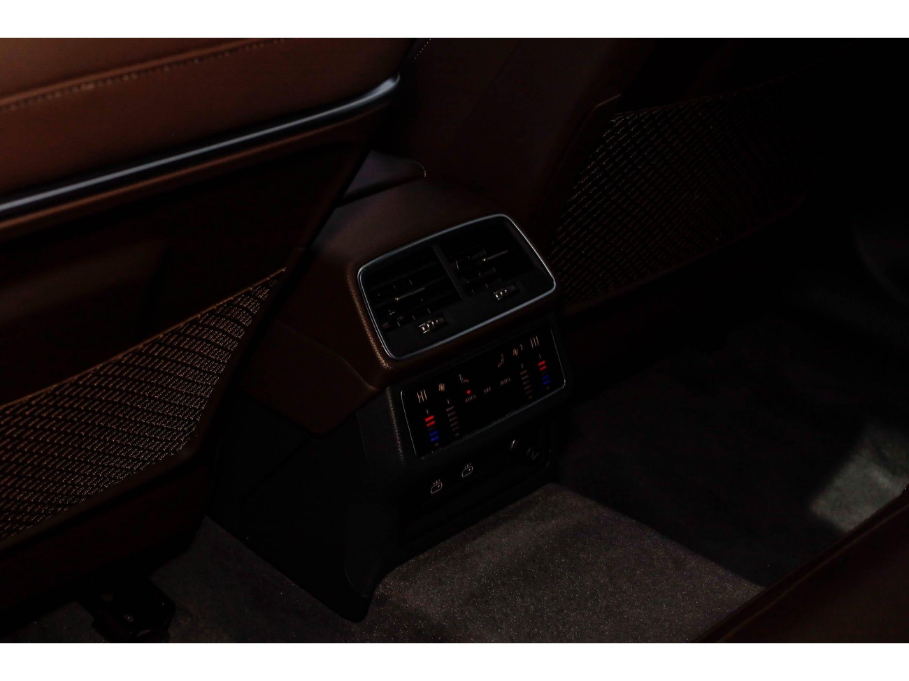 Audi A7L 45 TFSI 2024