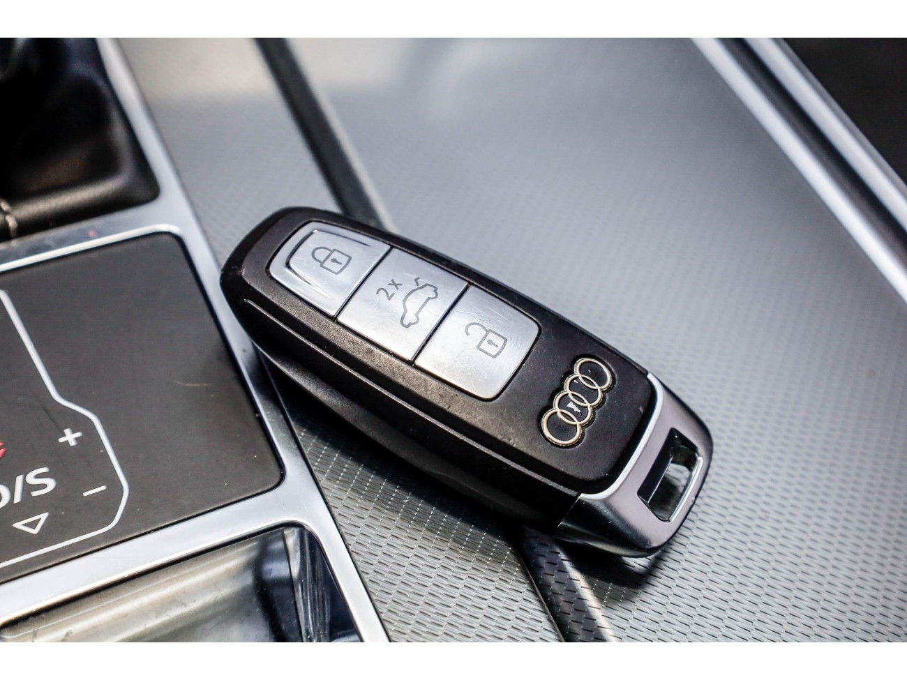 Audi A7L 45 TFSI 2024