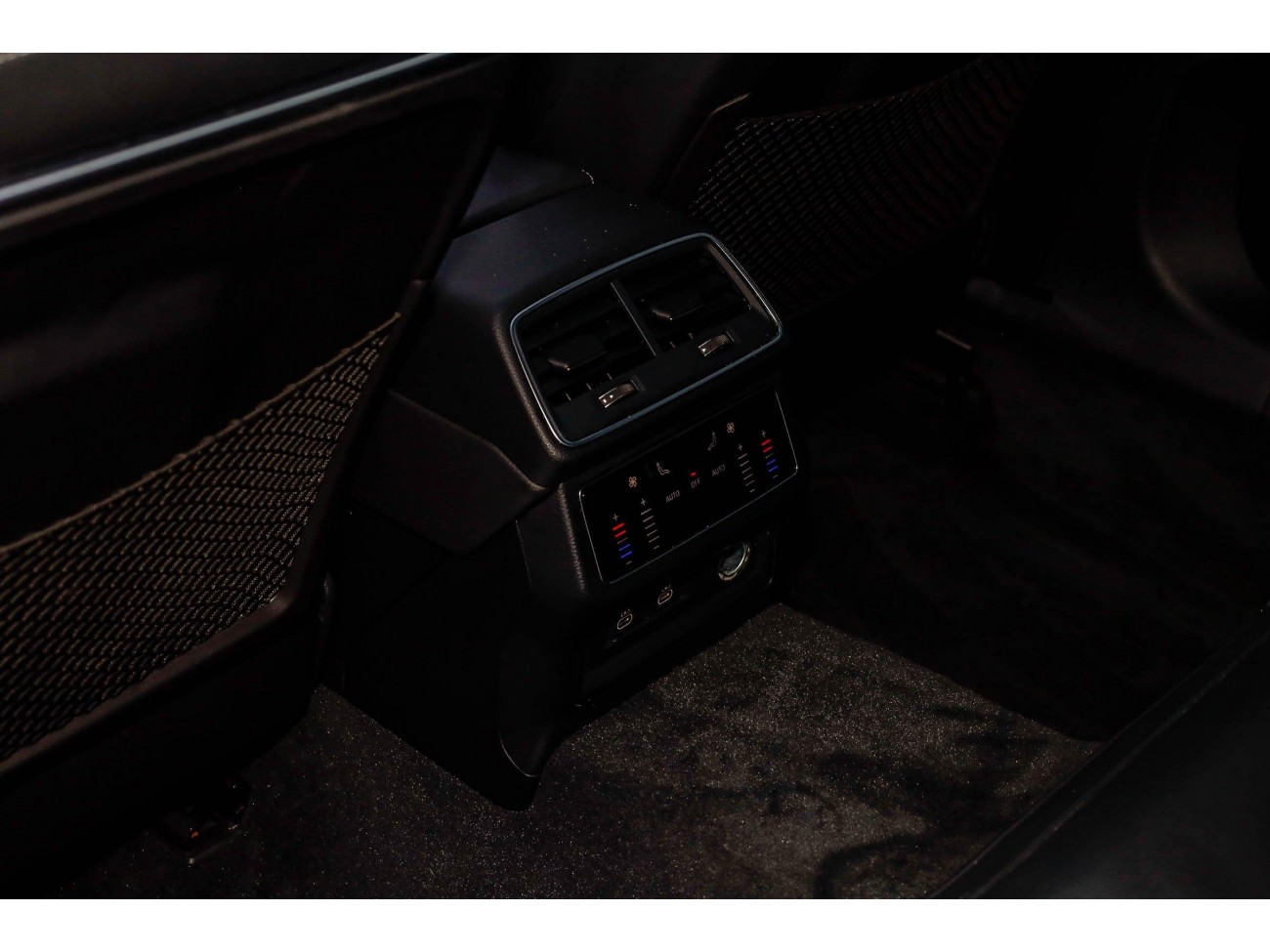 Audi A7L 45 TFSI 2024