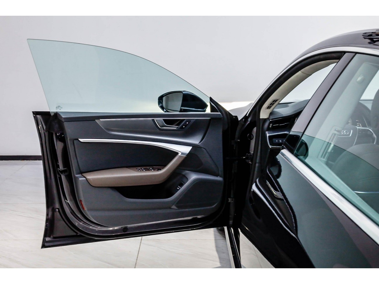 Audi A7L 45 TFSI 2024