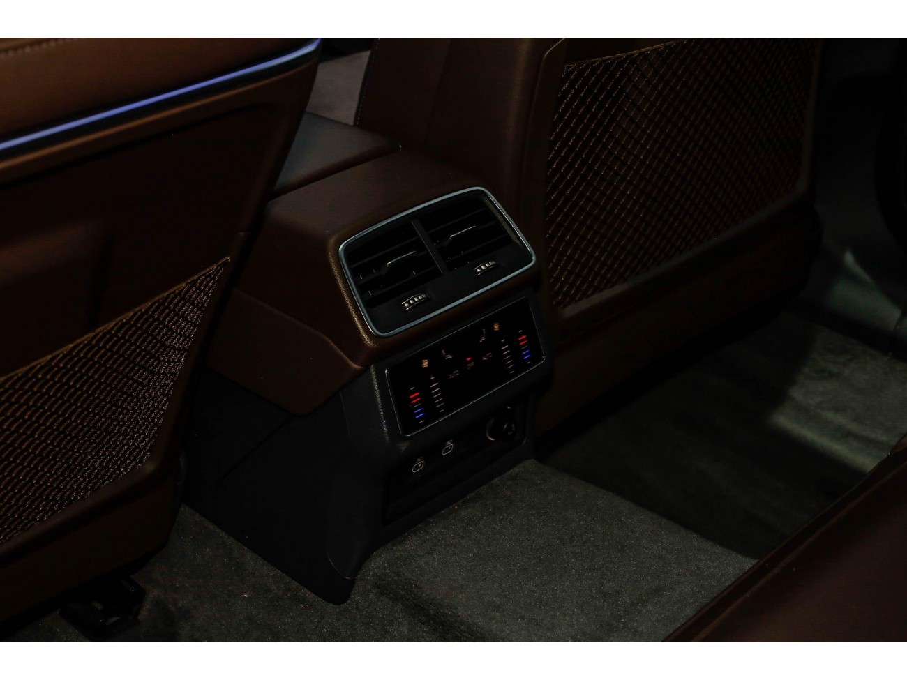 Audi A7L 45 TFSI 2024