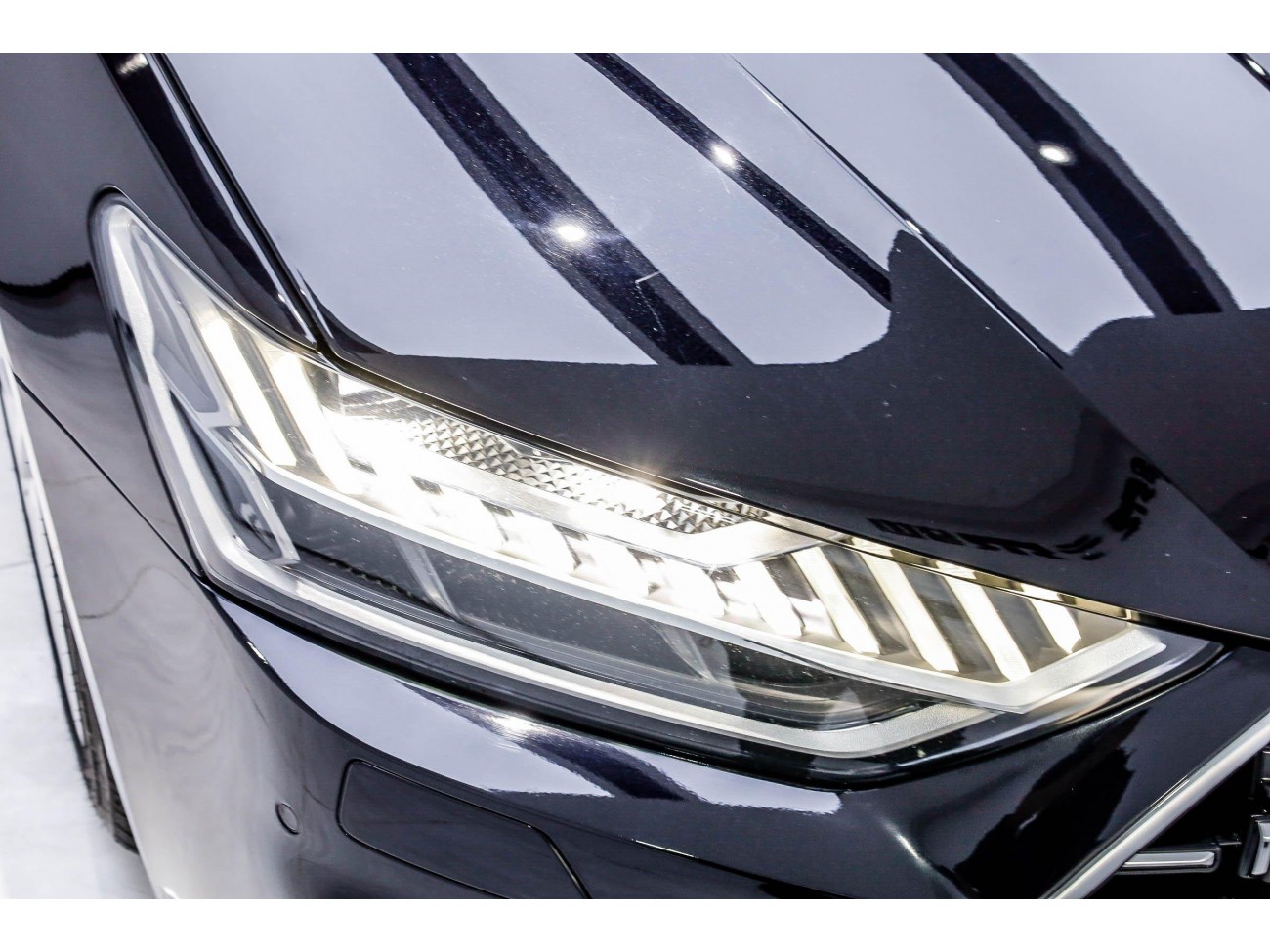 Audi A7L 45 TFSI 2024