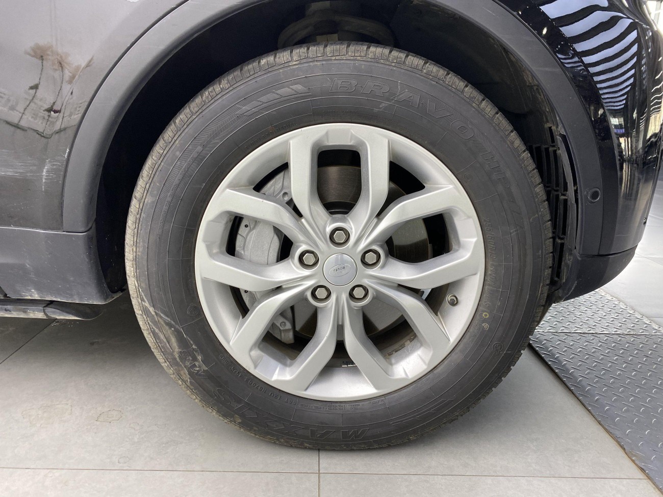 Land Rover Discovery 2019