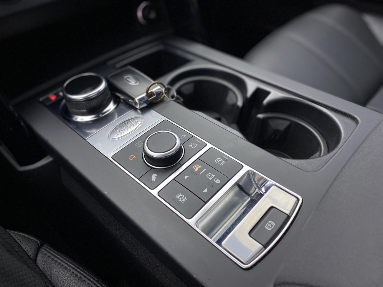 Land Rover Discovery 2019