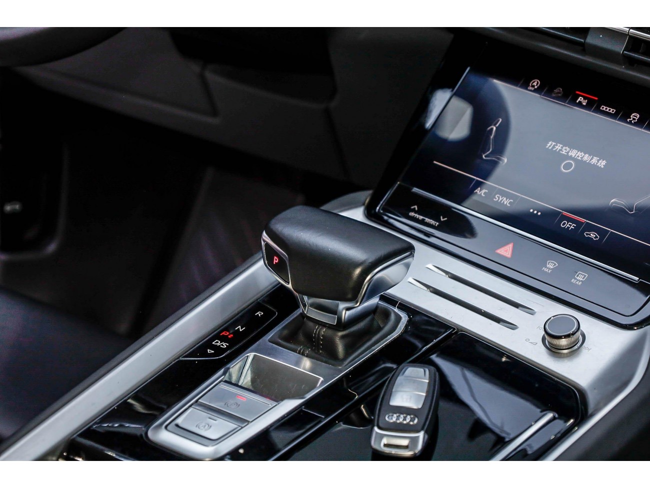 Audi Q6 40 TFSI 2024