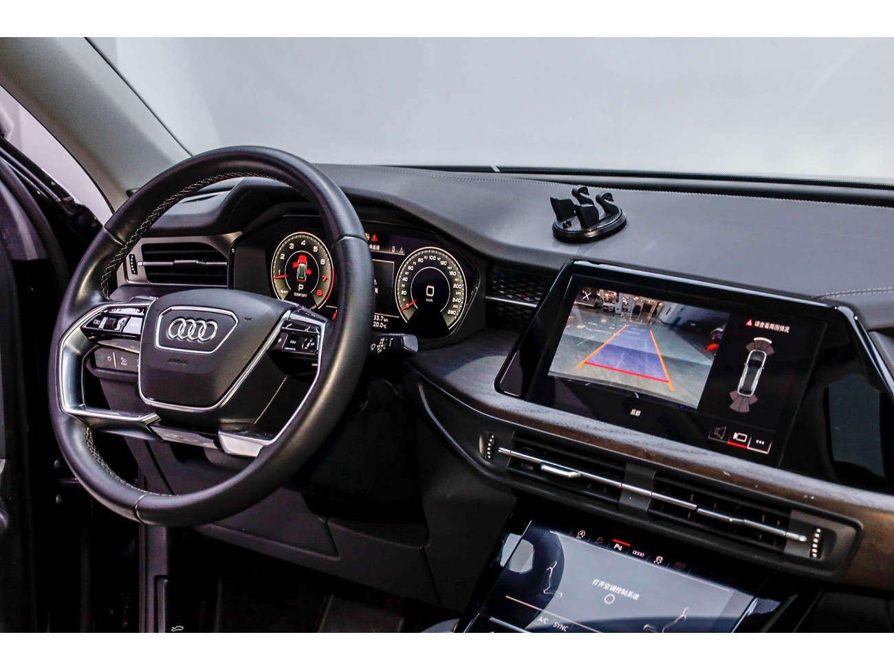 Audi Q6 40 TFSI 2024