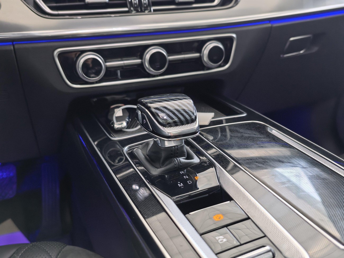 Hongqi HS5 2023