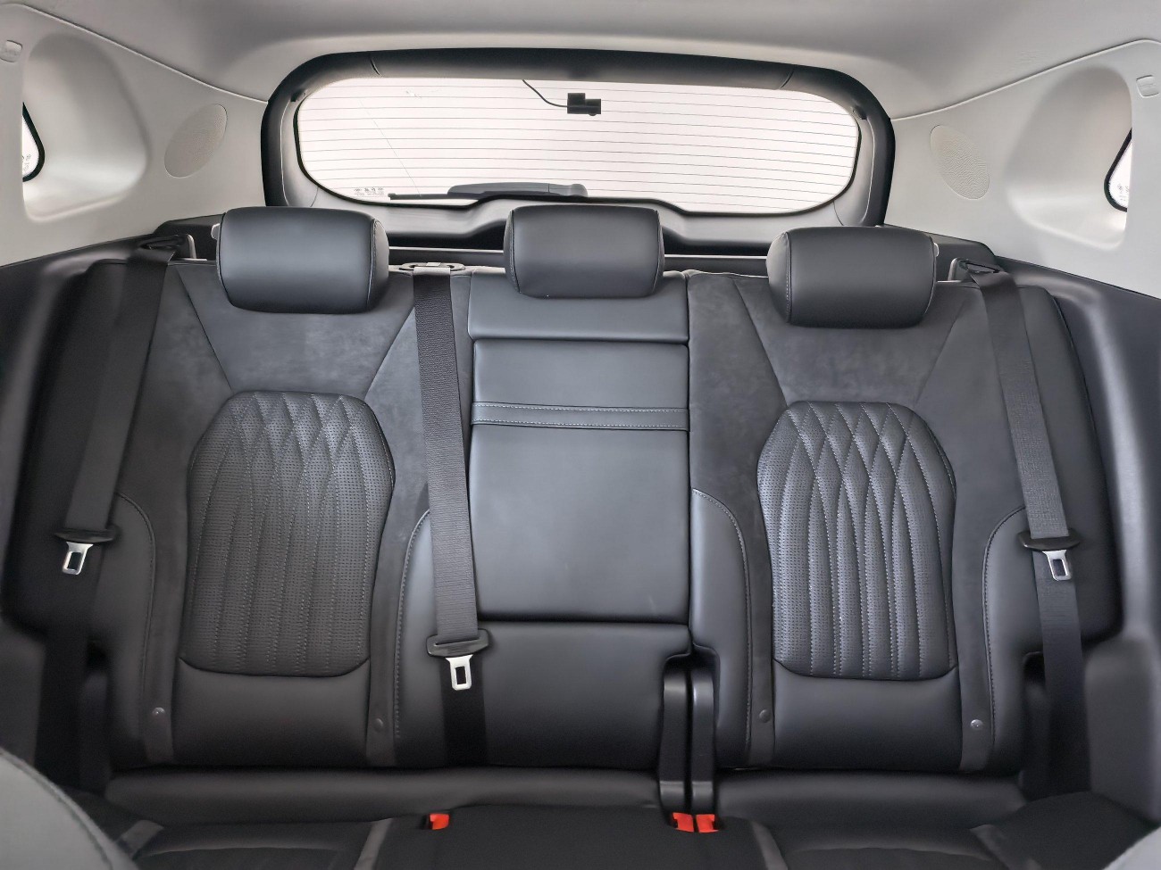 Hongqi HS5 2023