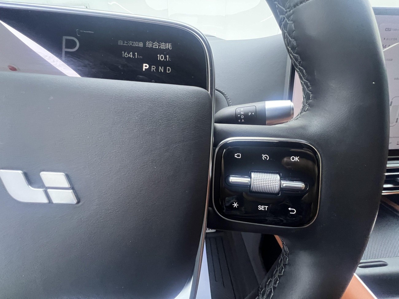 Li Auto L8 2023