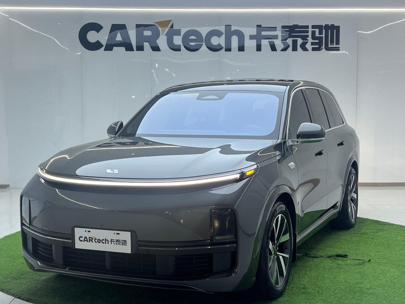 Li Auto L8 2023