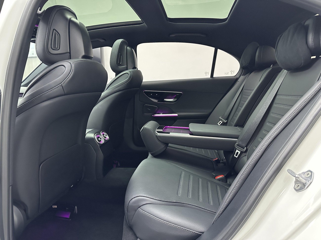 Mercedes-Benz C 260 L 2024