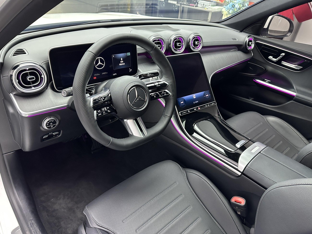 Mercedes-Benz C 260 L 2024