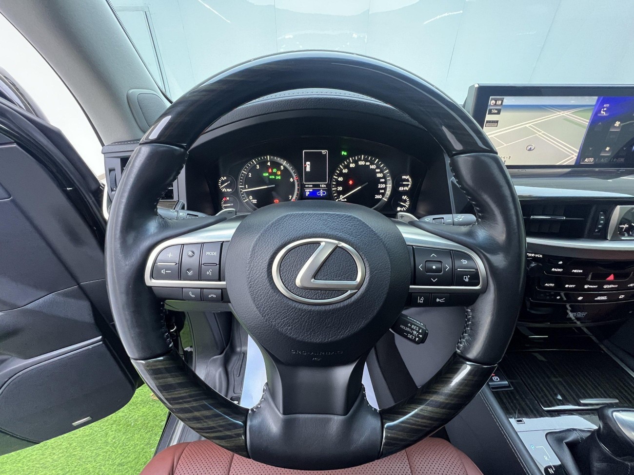 Lexus LX 570 2019
