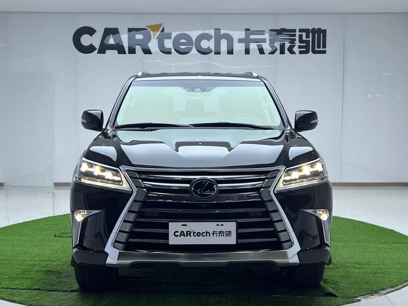 Lexus LX 570 2019