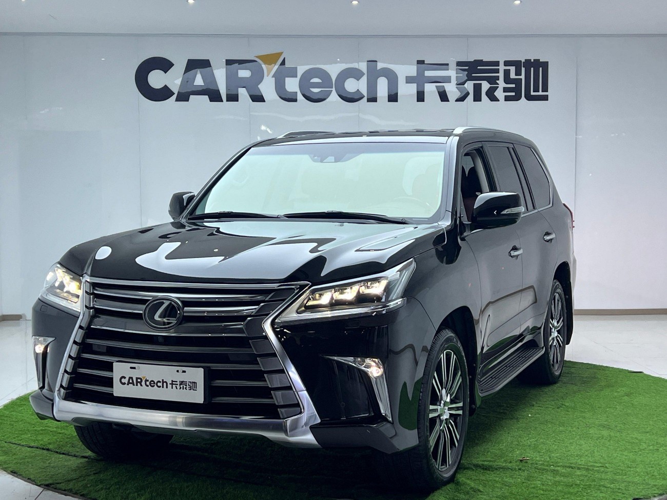 Lexus LX 570 2019