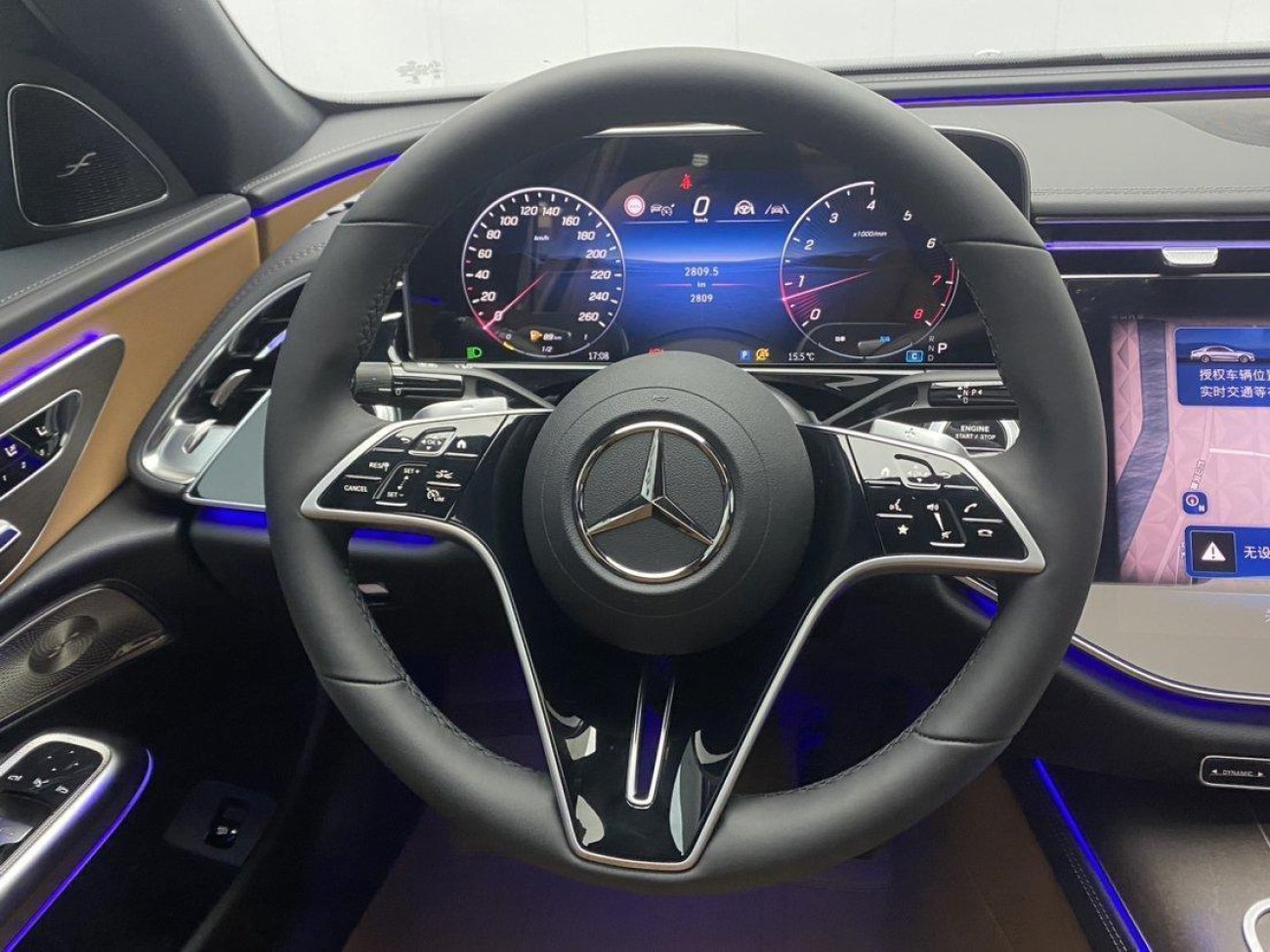 Mercedes-Benz E 300 L 2026