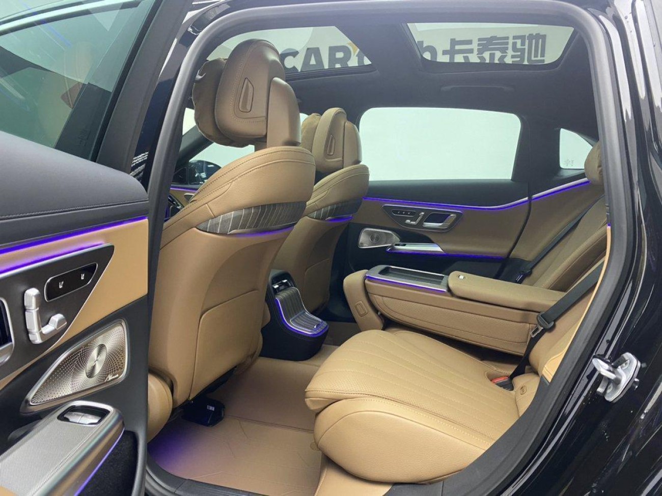 Mercedes-Benz E 300 L 2026