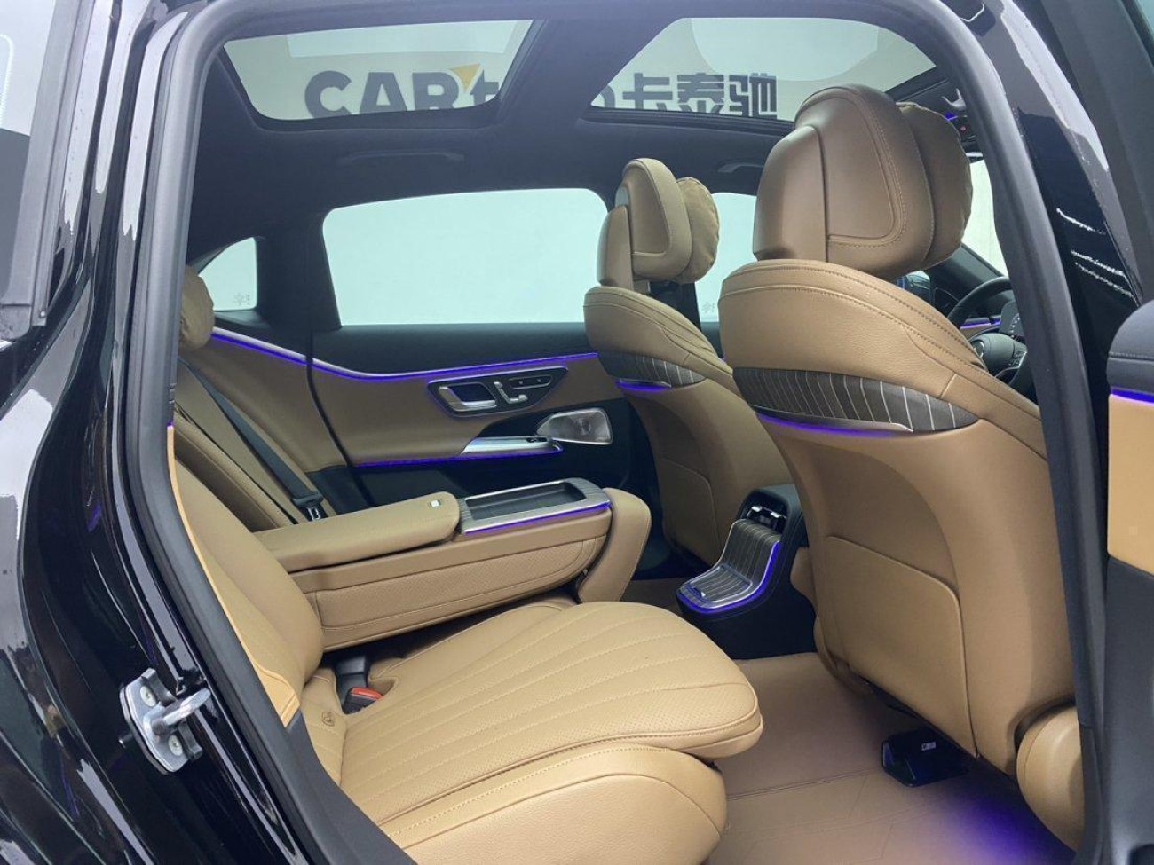 Mercedes-Benz E 300 L 2026