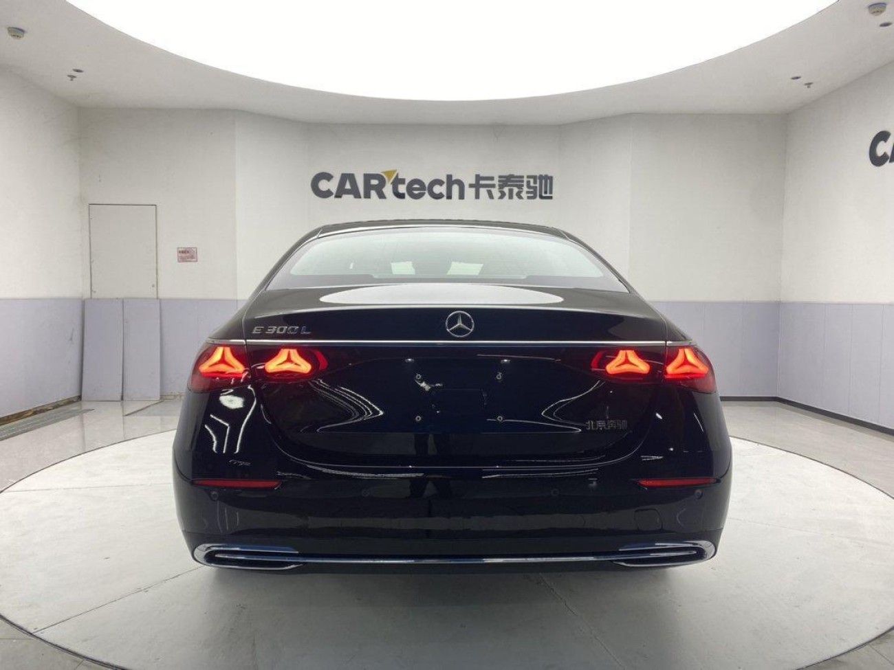 Mercedes-Benz E 300 L 2026