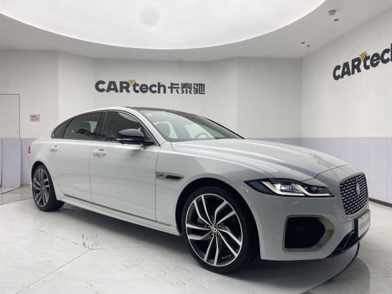 Jaguar XFL 2024