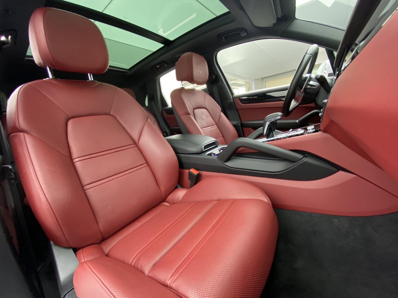 Porsche Cayenne 2021