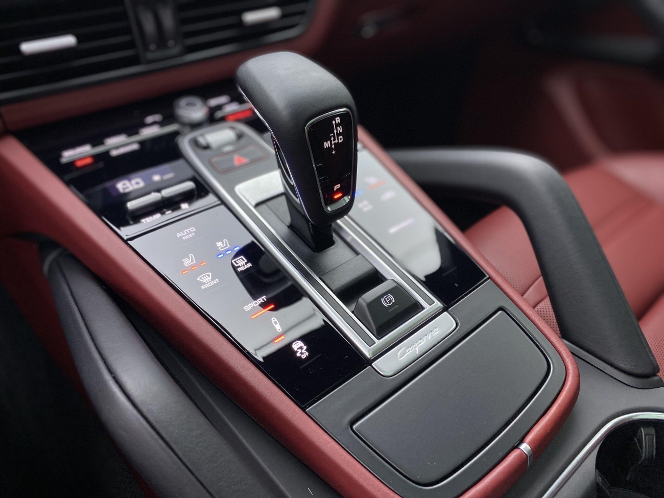 Porsche Cayenne 2021