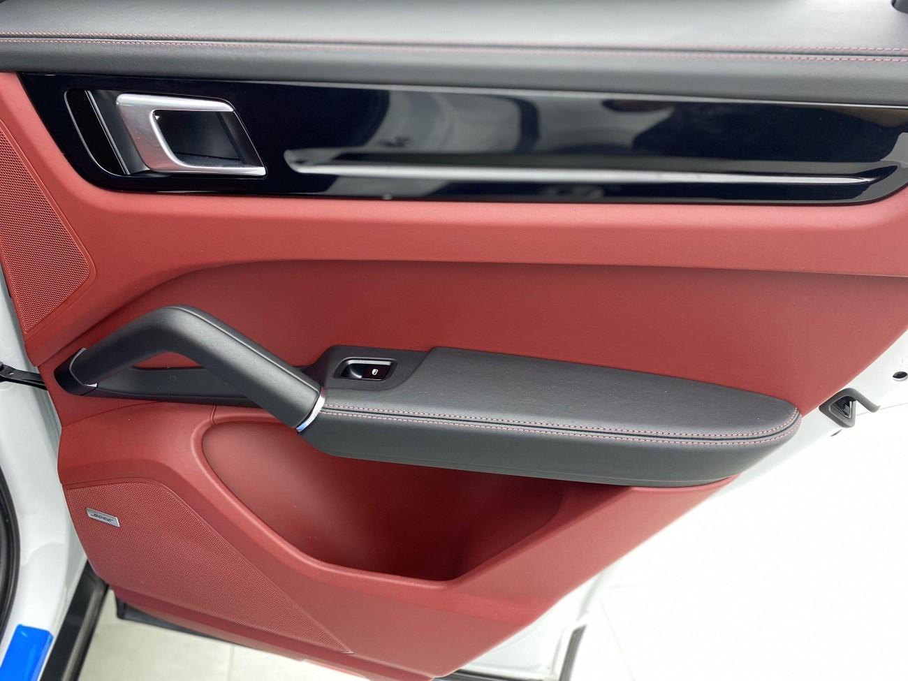 Porsche Cayenne 2021
