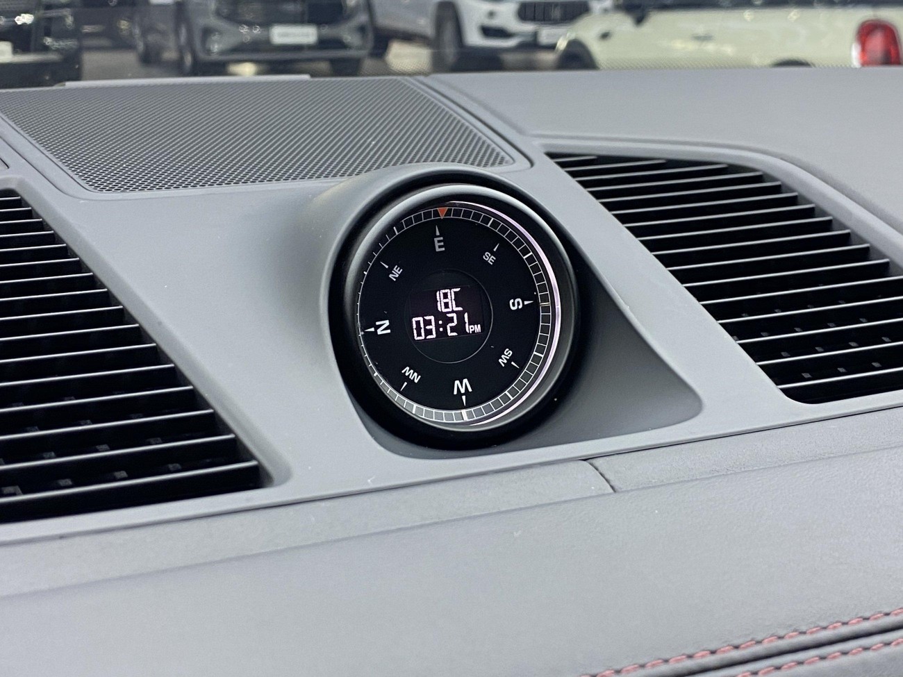 Porsche Cayenne 2021