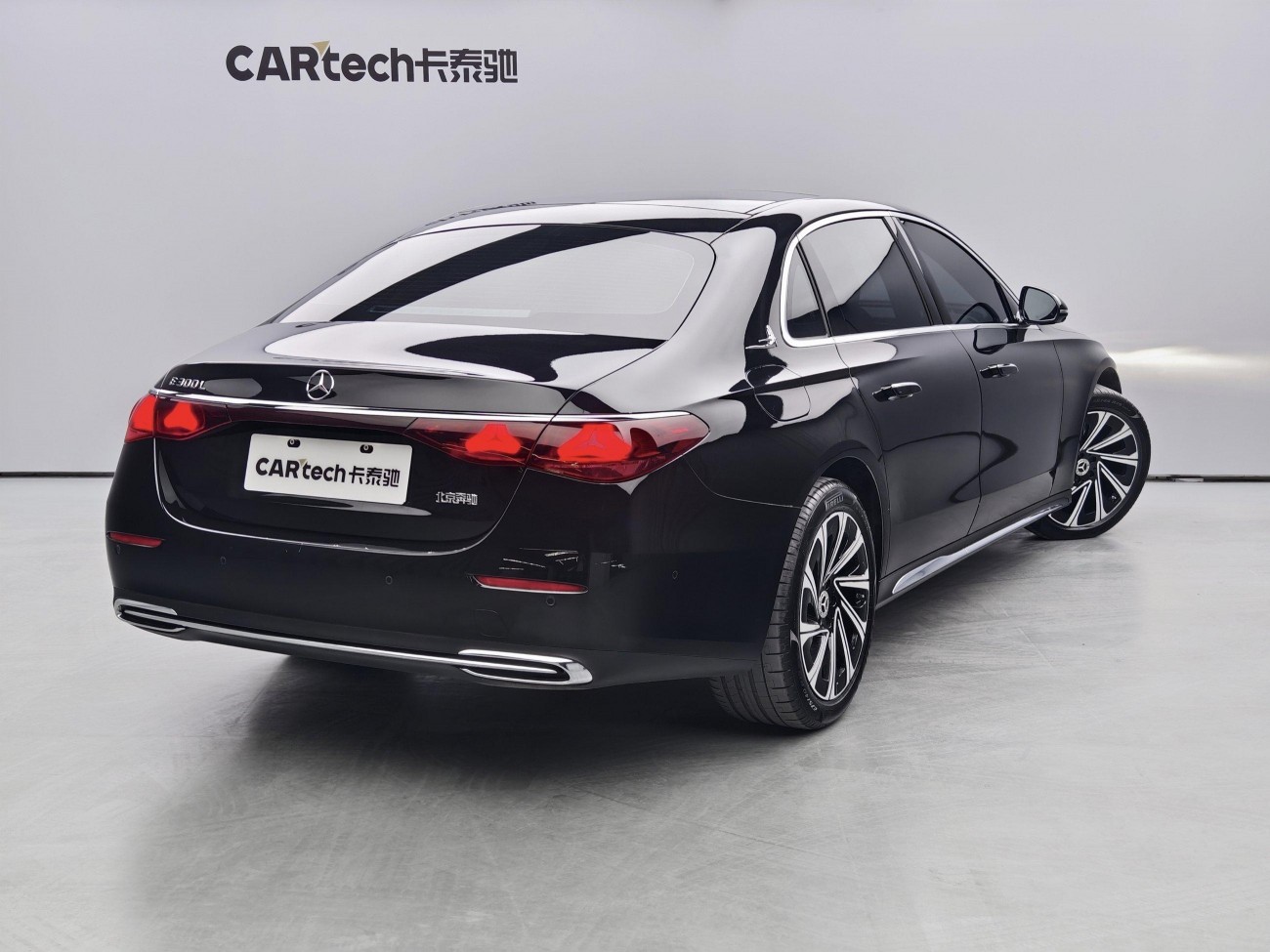 Mercedes-Benz E 300 L 2025